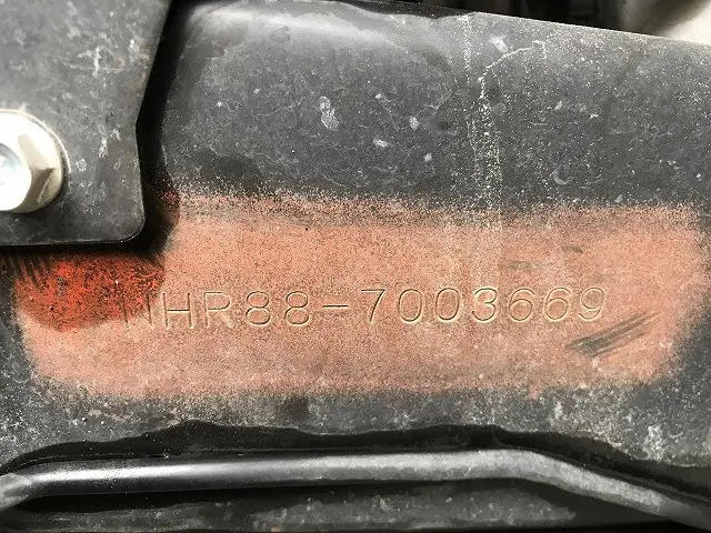 いすゞ エルフ 2RG-NHR88A(2WD)の写真17