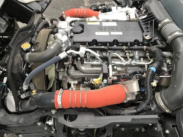 いすゞ エルフ 2RG-NHR88A(2WD)の写真19