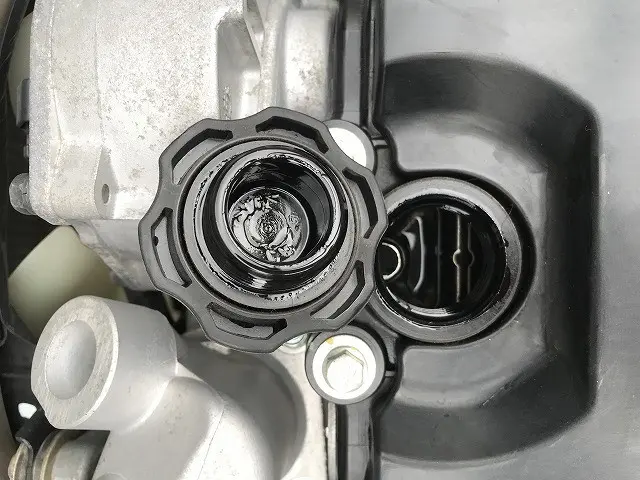 いすゞ エルフ 2RG-NHR88A(2WD)の写真22