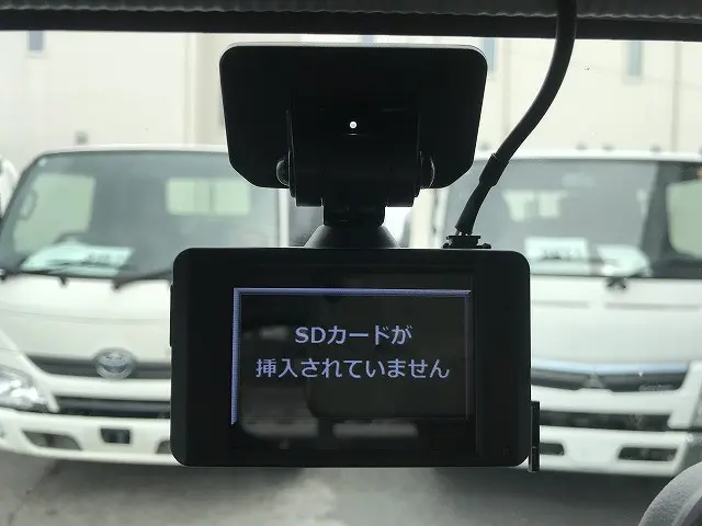 いすゞ エルフ 2RG-NHR88A(2WD)の写真47