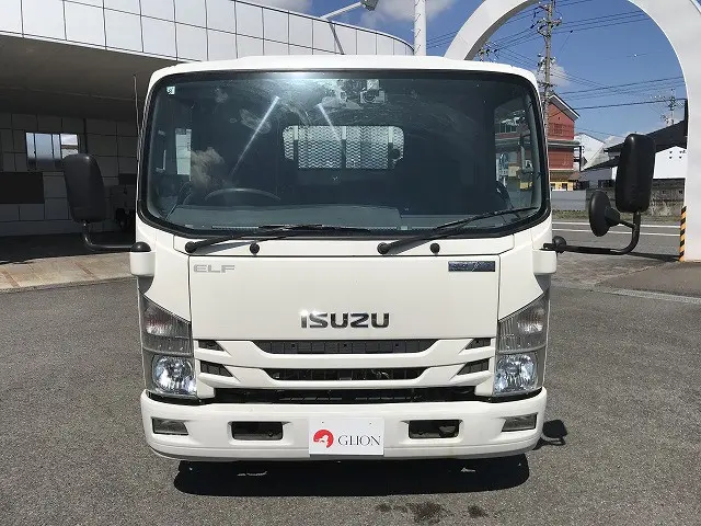 いすゞ エルフ 2RG-NPR88AR(2WD)の写真2