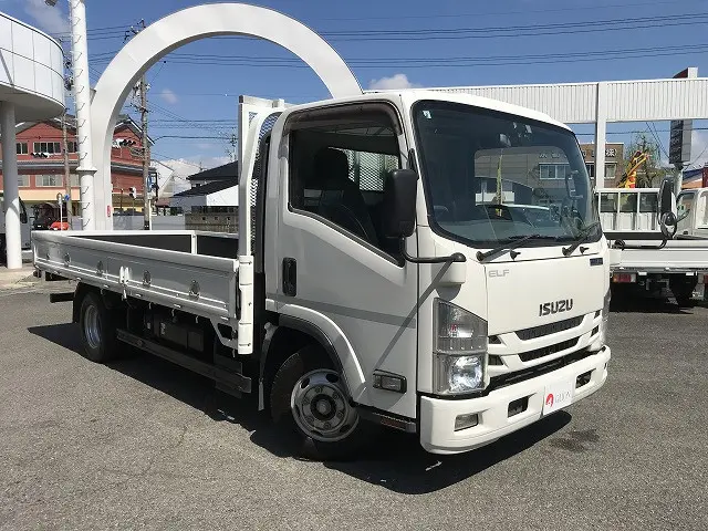 いすゞ エルフ 2RG-NPR88AR(2WD)の写真3