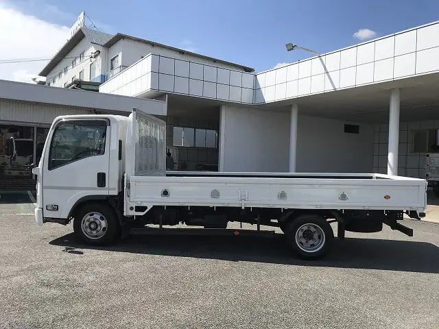 いすゞ エルフ 2RG-NPR88AR(2WD)の写真7