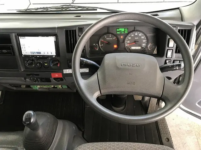 いすゞ エルフ 2RG-NPR88AR(2WD)の写真25
