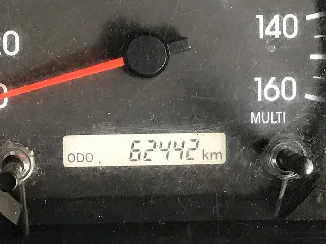 いすゞ エルフ 2RG-NPR88AR(2WD)の写真35