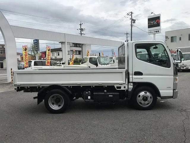 三菱 キャンター TPG-FBA50(2WD)の写真8