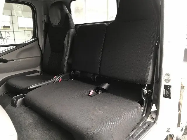 三菱 キャンター TPG-FBA50(2WD)の写真34