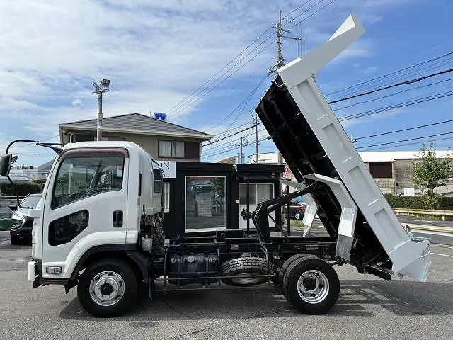 いすゞ フォワード TKG-FRR90S1(2WD)の写真4