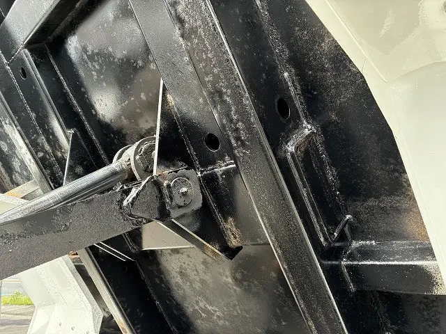 いすゞ フォワード TKG-FRR90S1(2WD)の写真22