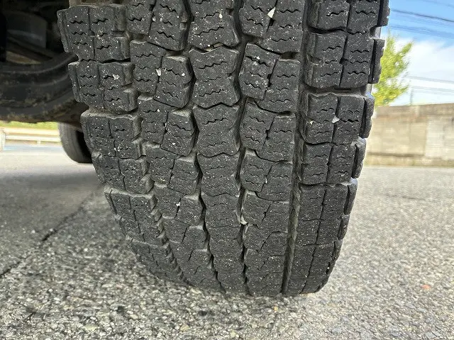 いすゞ フォワード TKG-FRR90S1(2WD)の写真27