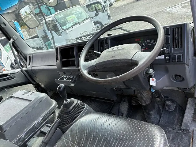 いすゞ フォワード TKG-FRR90S1(2WD)の写真34