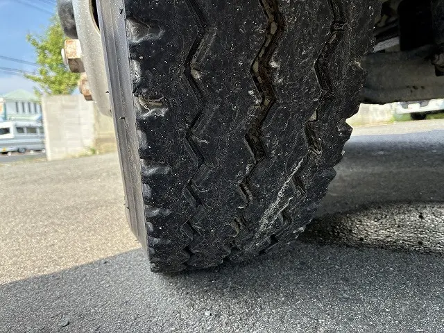 いすゞ フォワード TKG-FRR90S1(2WD)の写真26