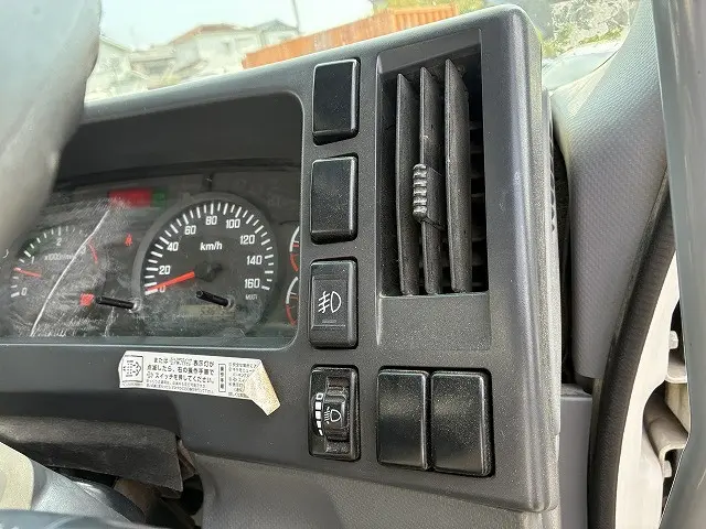 いすゞ フォワード TKG-FRR90S1(2WD)の写真36