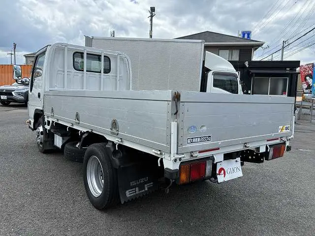 いすゞ エルフ TPG-NJR85A(2WD)の写真8