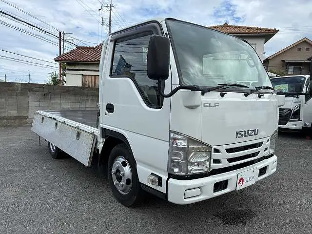 いすゞ エルフ TPG-NJR85A(2WD)の写真10