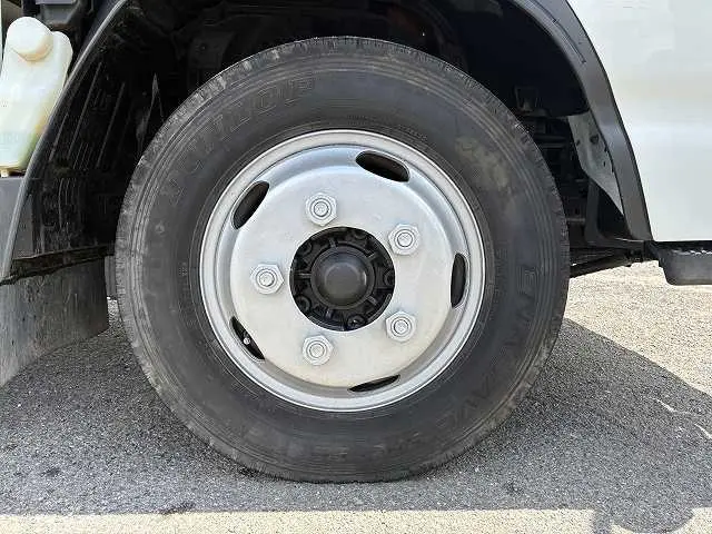 いすゞ エルフ TPG-NJR85A(2WD)の写真25
