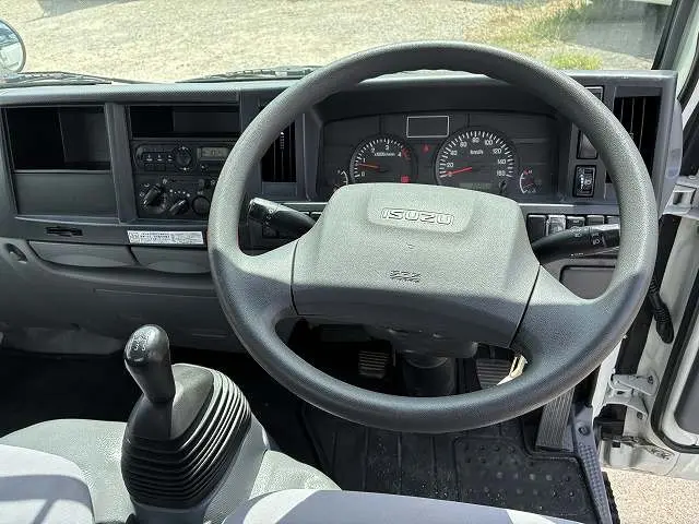 いすゞ エルフ TPG-NJR85A(2WD)の写真38