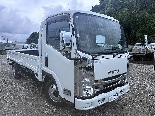 いすゞ エルフ TPG-NLR85AR(2WD)の写真3