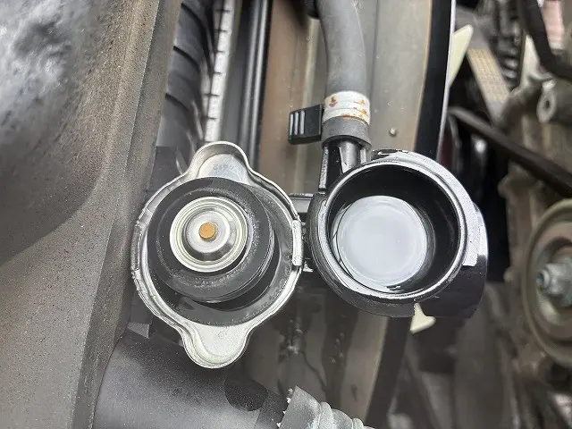 いすゞ エルフ TPG-NLR85AR(2WD)の写真23