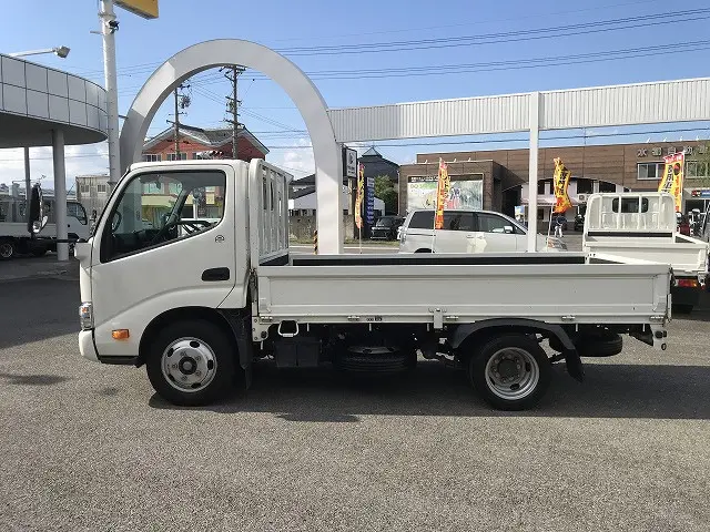 トヨタ ダイナ 2RG-XZC605(2WD)の写真7