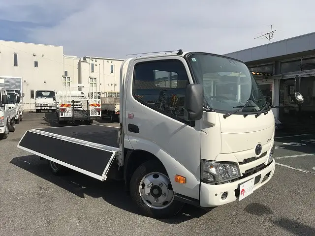 トヨタ ダイナ 2RG-XZC605(2WD)の写真10