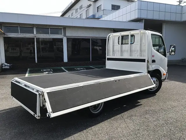 トヨタ ダイナ 2RG-XZC605(2WD)の写真13