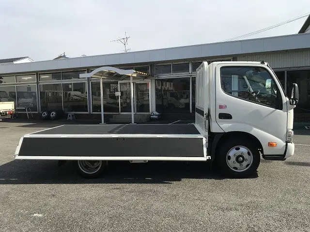 トヨタ ダイナ 2RG-XZC605(2WD)の写真15