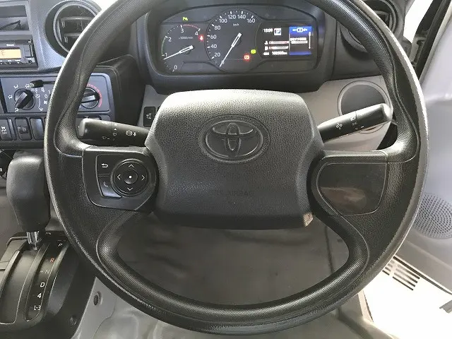 トヨタ ダイナ 2RG-XZC605(2WD)の写真32