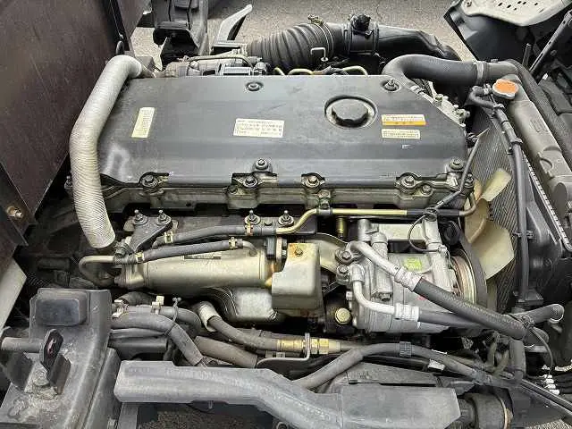 いすゞ エルフ PB-NKR81A(2WD)の写真19