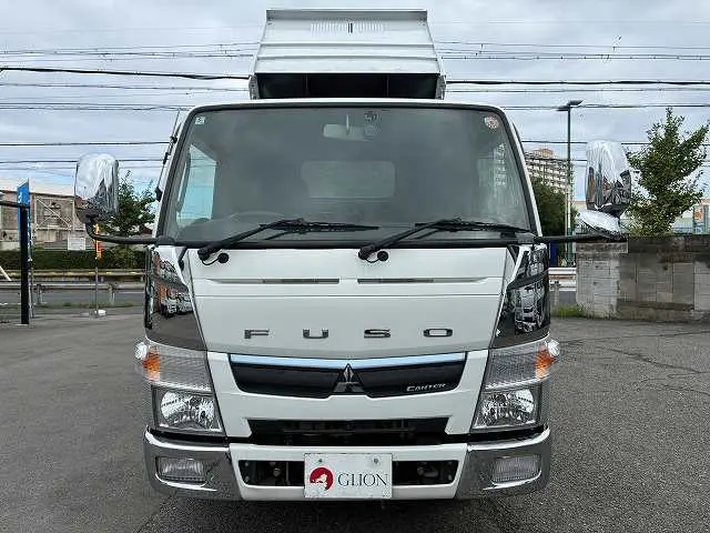 三菱 キャンター TPG-FBA60(2WD)の写真2