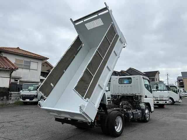 三菱 キャンター TPG-FBA60(2WD)の写真6