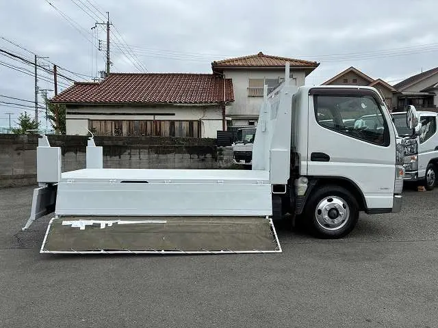 三菱 キャンター TPG-FBA60(2WD)の写真19
