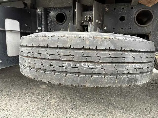 三菱 キャンター TPG-FBA60(2WD)の写真33