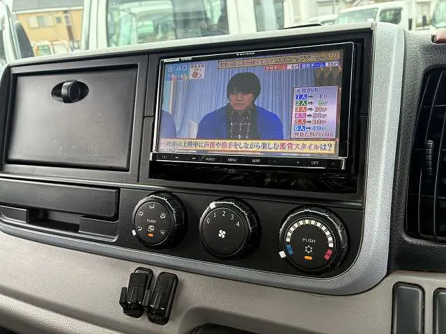 三菱 キャンター TPG-FBA60(2WD)の写真45