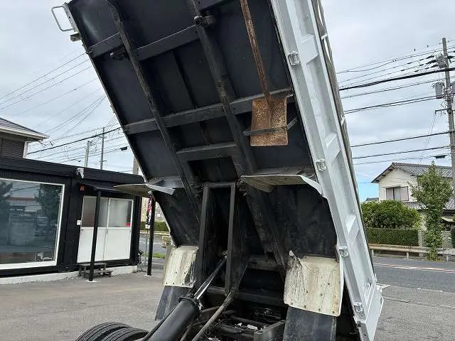 三菱 キャンター TPG-FBA60(2WD)の写真47