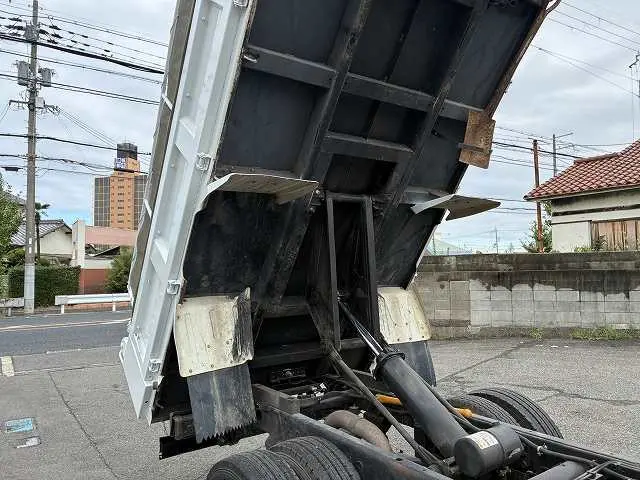 三菱 キャンター TPG-FBA60(2WD)の写真48