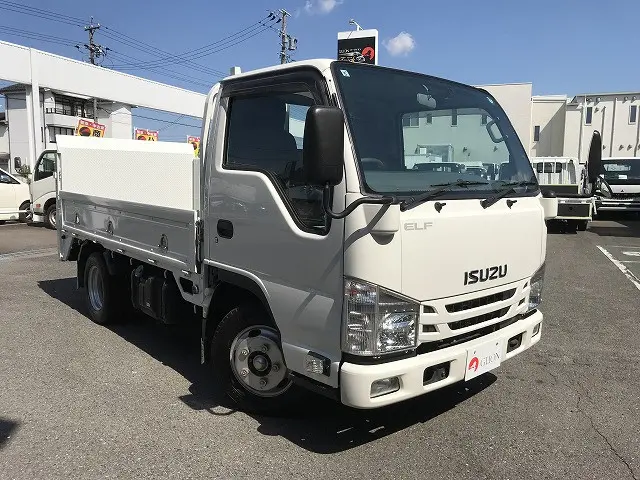 いすゞ エルフ TRG-NJR85A(2WD)の写真3