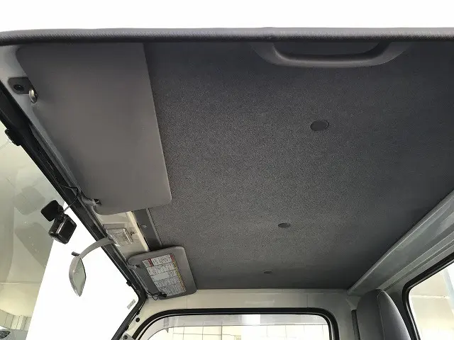 いすゞ エルフ TRG-NJR85A(2WD)の写真37