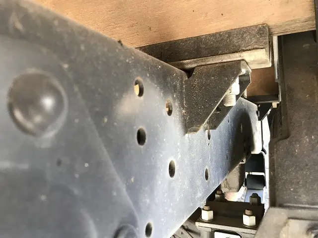 いすゞ エルフ TRG-NJR85A(2WD)の写真41