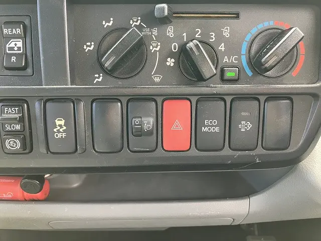日野 デュトロ TKG-XZU605M(2WD)の写真34