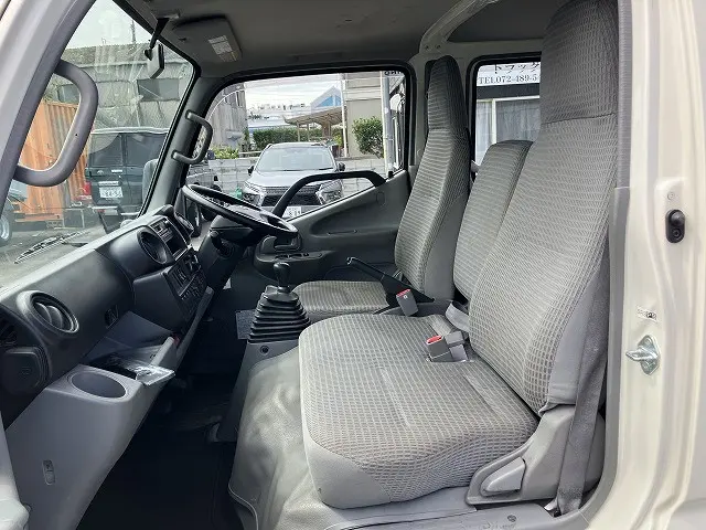 日野 デュトロ TKG-XZU605M(2WD)の写真39