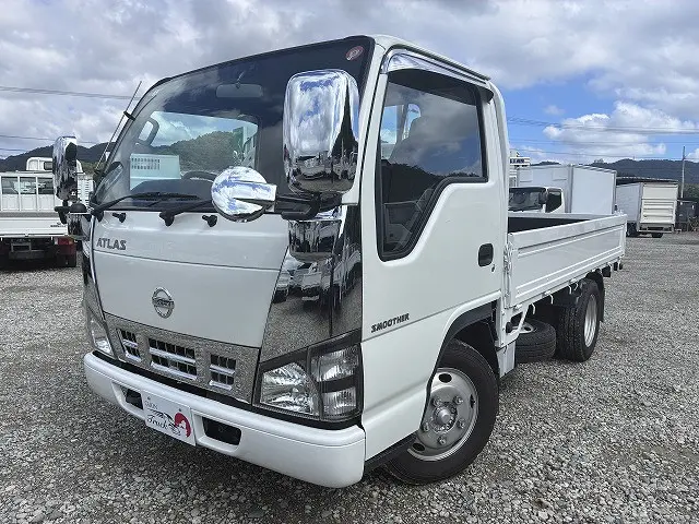 日産 アトラス PB-AKR81A(2WD)の写真1