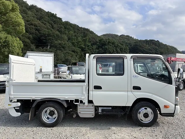 日野 デュトロ 2RG-XZU605M(2WD)の写真5