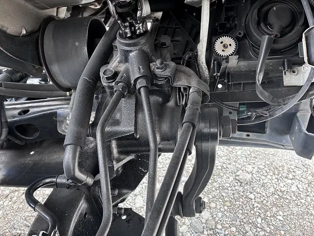 いすゞ エルフ KR-NHR69N(2WD)の写真27