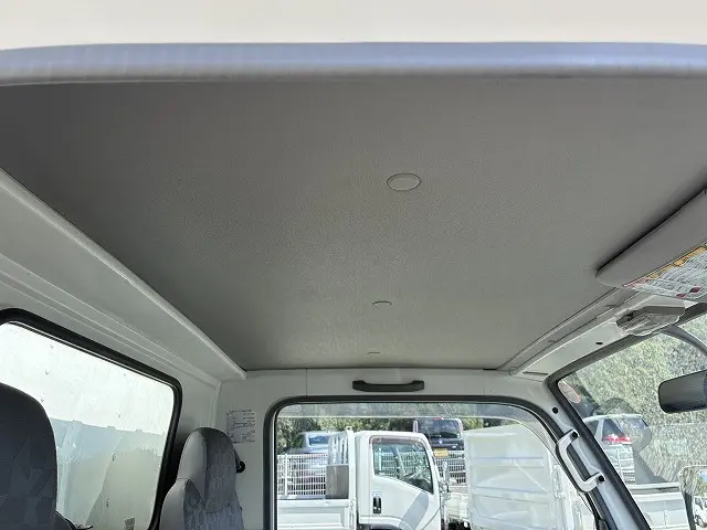 いすゞ エルフ KR-NHR69N(2WD)の写真34