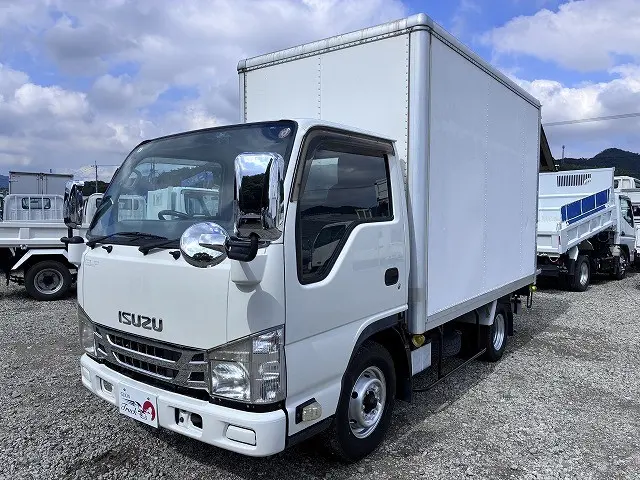 いすゞ エルフ BKG-NHR85N(2WD)の写真9