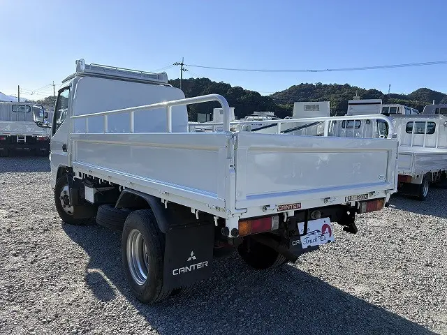 三菱 キャンター PA-FE70DB(2WD)の写真6