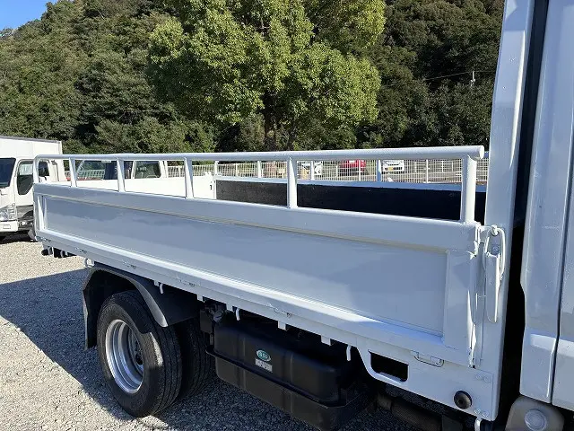 三菱 キャンター PA-FE70DB(2WD)の写真17