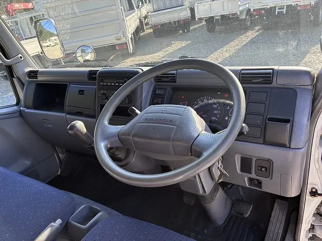 三菱 キャンター PA-FE70DB(2WD)の写真28