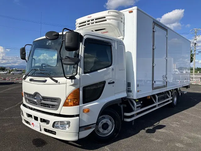 日野 レンジャー TKG-FD9JLAG(2WD)の写真1